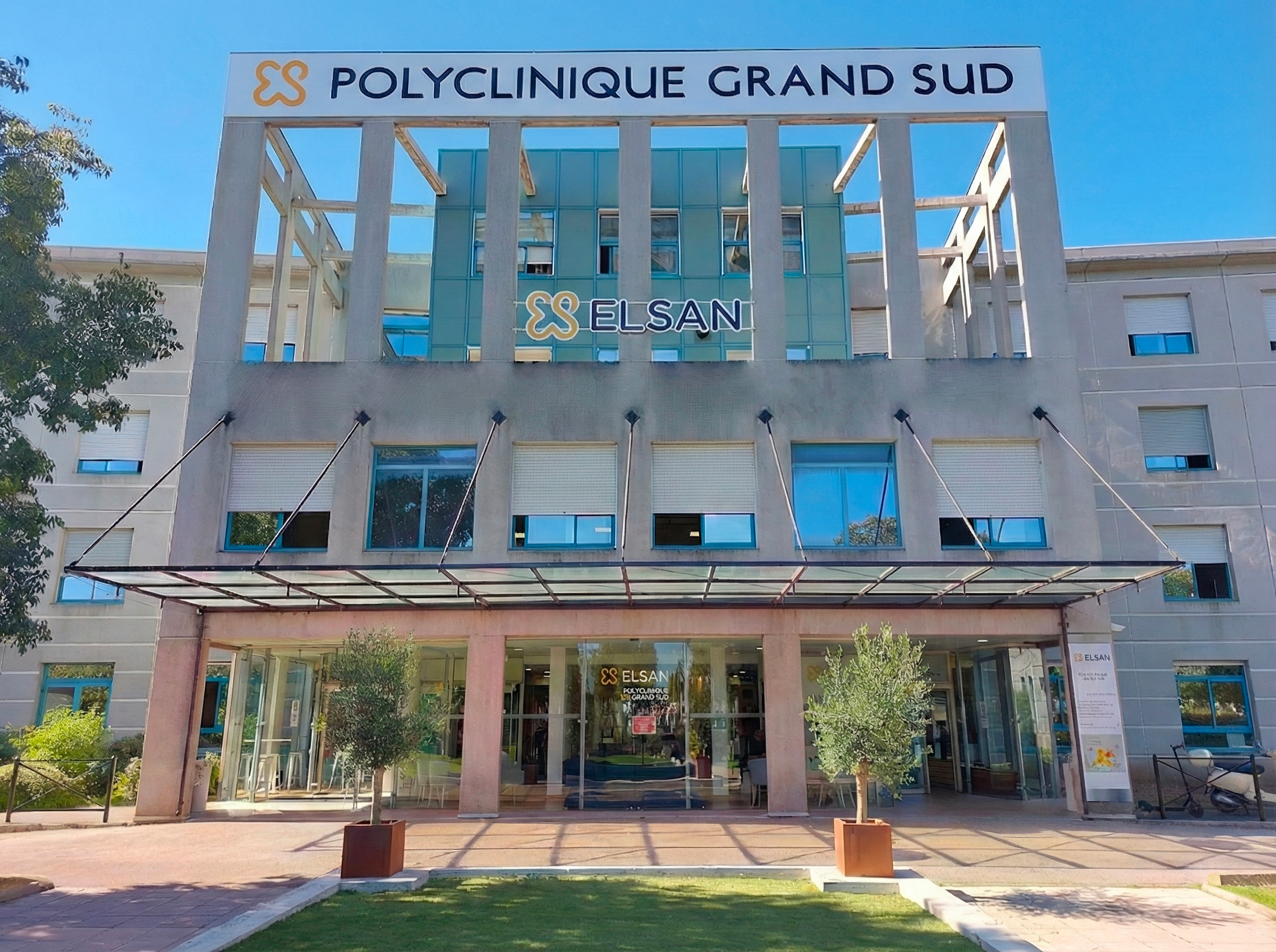 Façade Polyclinique Grand Sud Nîmes